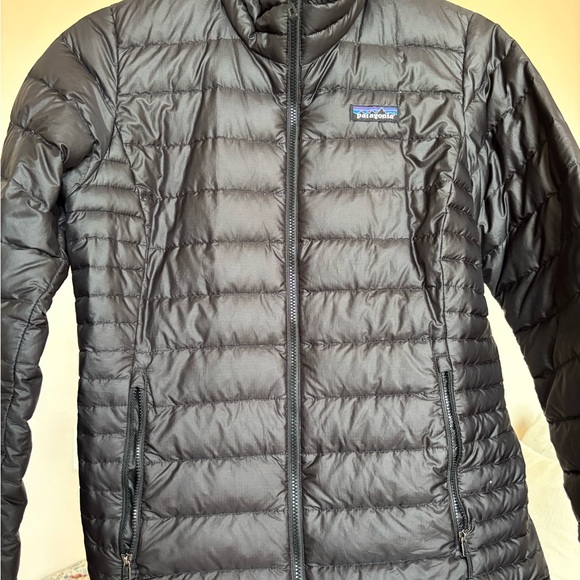 Patagonia Black Puffer Jacket - Picture 2 of 4